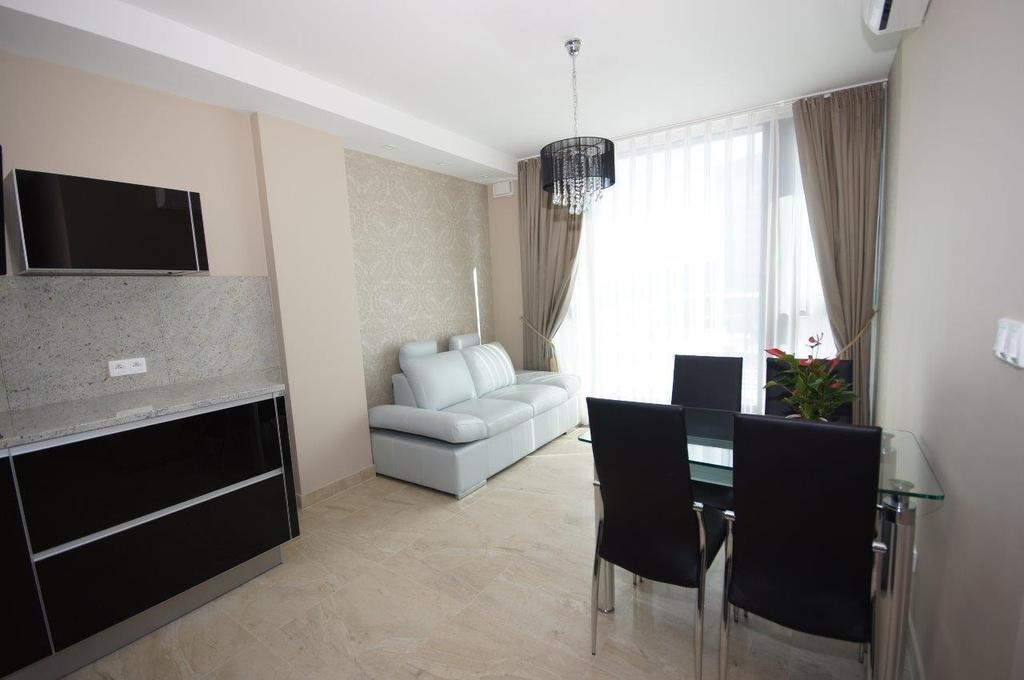 Apartamenty Triston Park Варшава Стая снимка